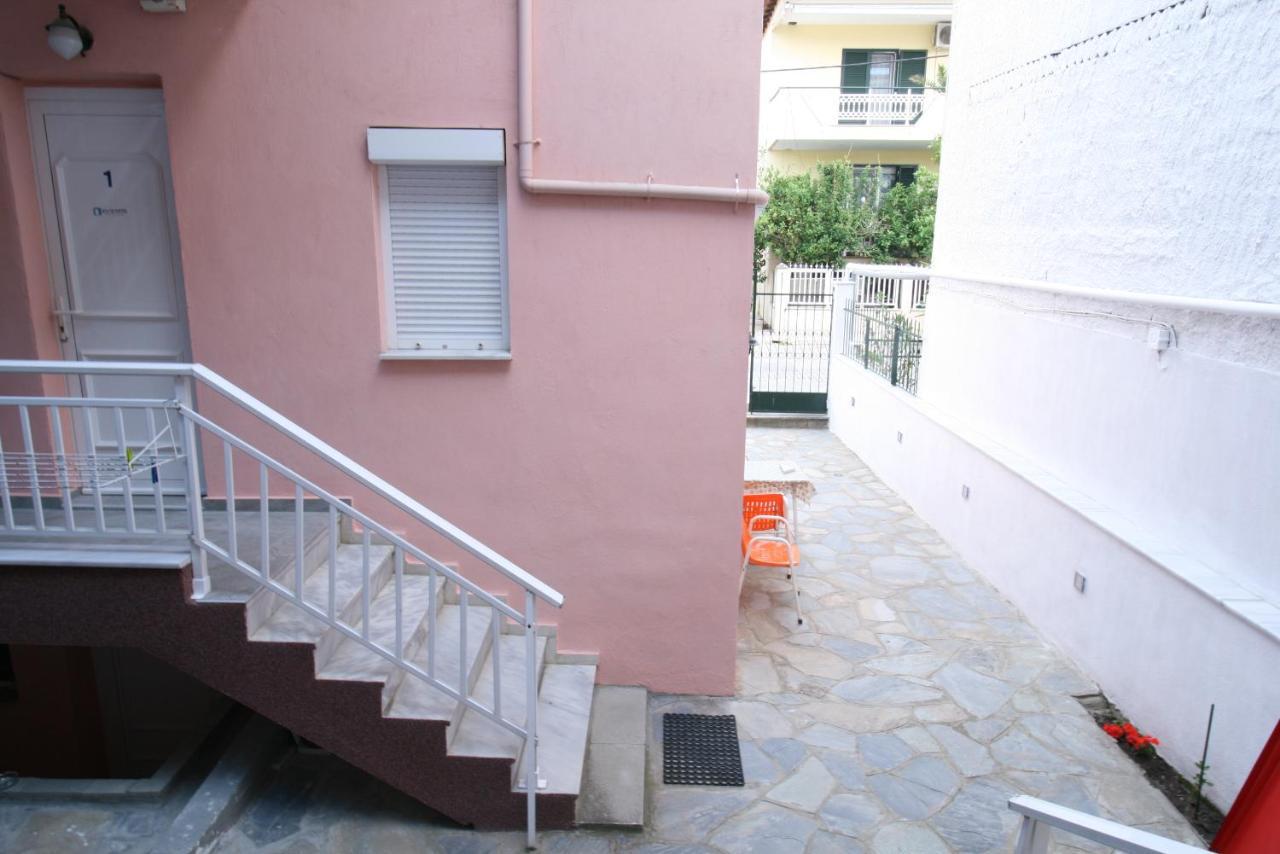 SARTI CENTER studios Exterior foto